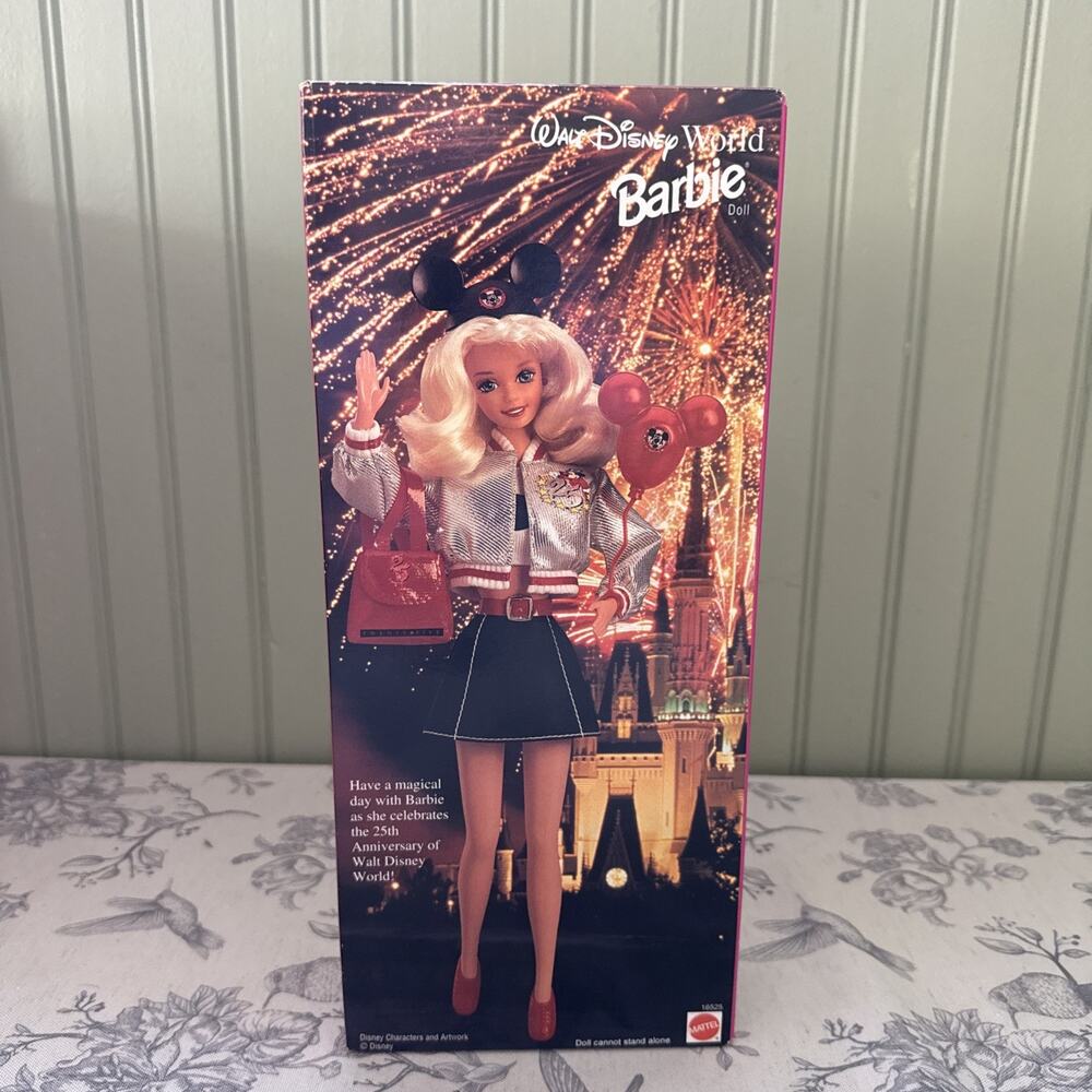 Vtg 1996 BARBIE DOLL Walt Disney World 25th Anniversary Damaged Box NIB - Picture 6 of 7